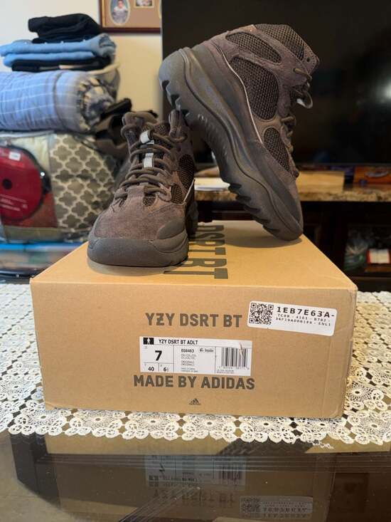 Adidas Yeezy Desert Boot Oil Size 7 RARE OG ALL main image 13